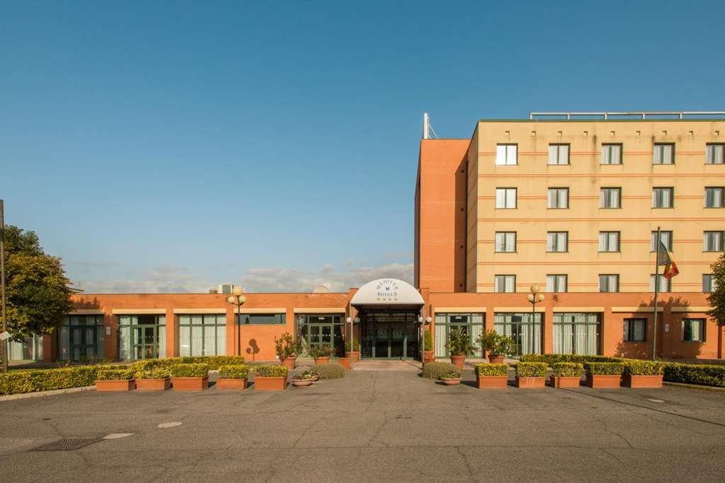 Meditur Hotel Pomezia Kültér fotó
