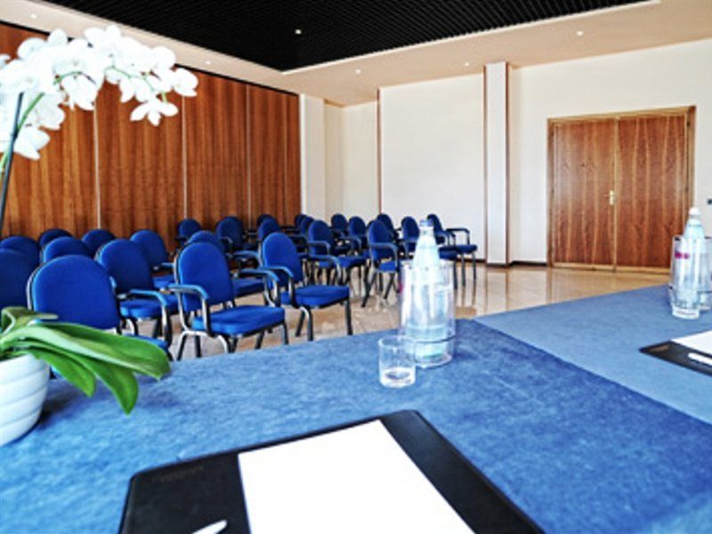 Meditur Hotel Pomezia Kültér fotó